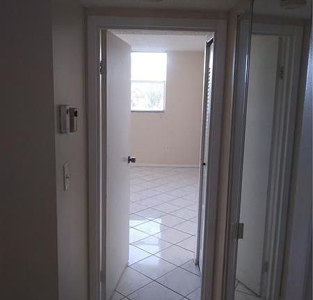 4th image of 1810 SW 81st Ave APT 2306