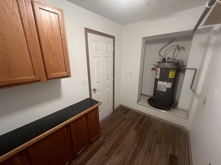 105 S Granite Avenueunit — Photo 11