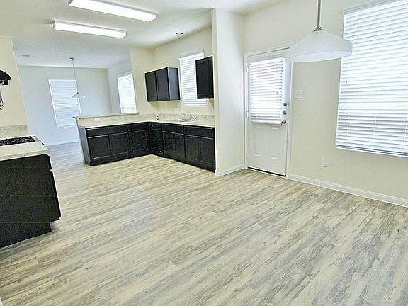 5th image of 2433 Lago Mirado Way