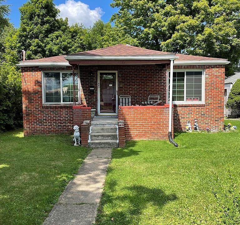 1st image of 483 Grace St