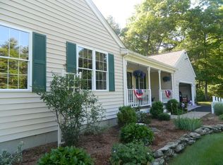 4 Katies Way, Lakeville, MA 02347