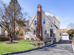 36 McBride Ave, White Plains, NY 10603