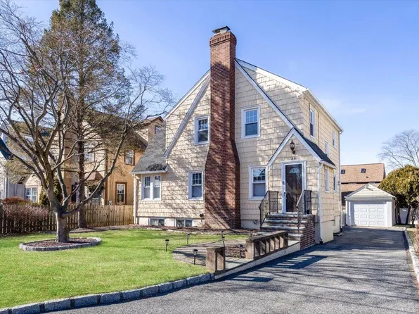 36 McBride Avenue, White Plains, NY 10603