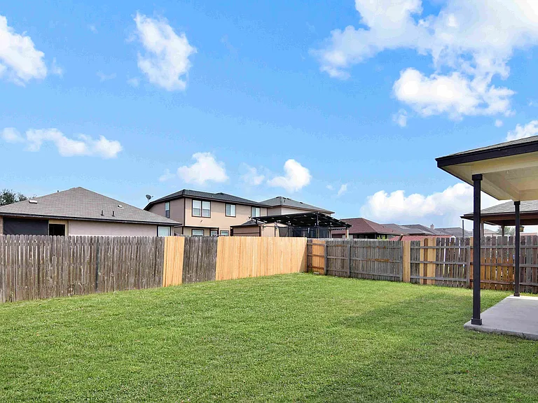 4914 Allegany Dr — Photo 20