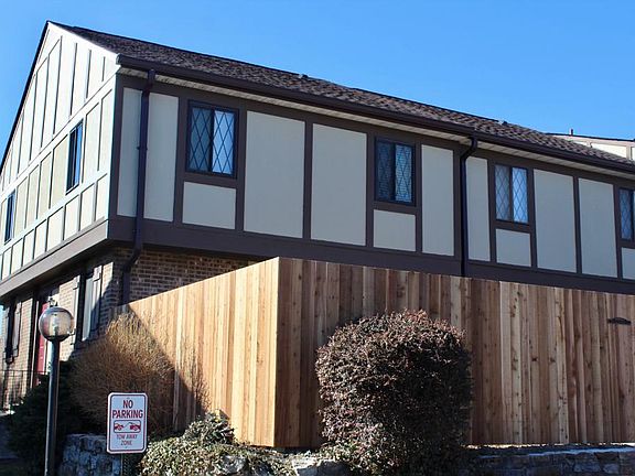 2nd image of 7597 Weatherly Ct #272