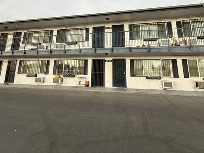 4600 University Center Dr APT 235, Las Vegas, NV, 89119