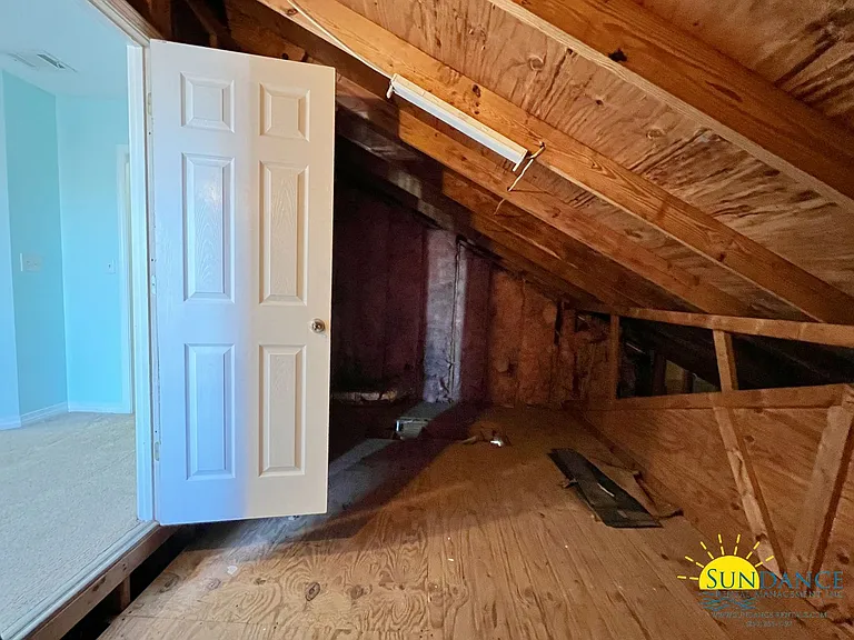 1059 Windmill Dr — Photo 23