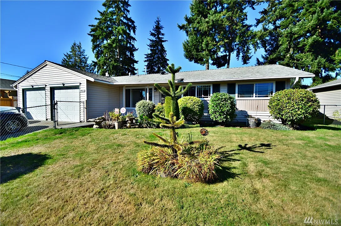 29023 45th Pl S photo 1