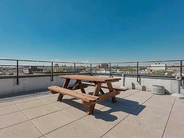 286 Stanhope St #4B — Photo 6
