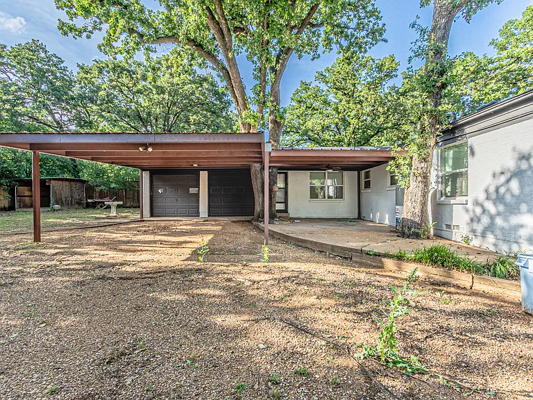 721 Bowman St — Photo 31