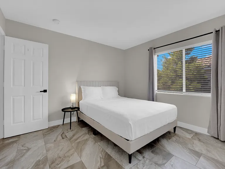 8944 Campanella St — Photo 27