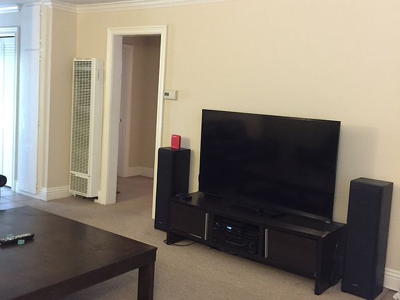 5th image of 720 Meyer Ln APT 106
