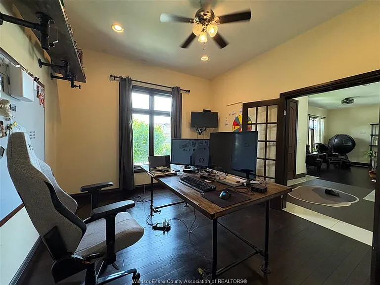 236 Shoreview Ct — Photo 6