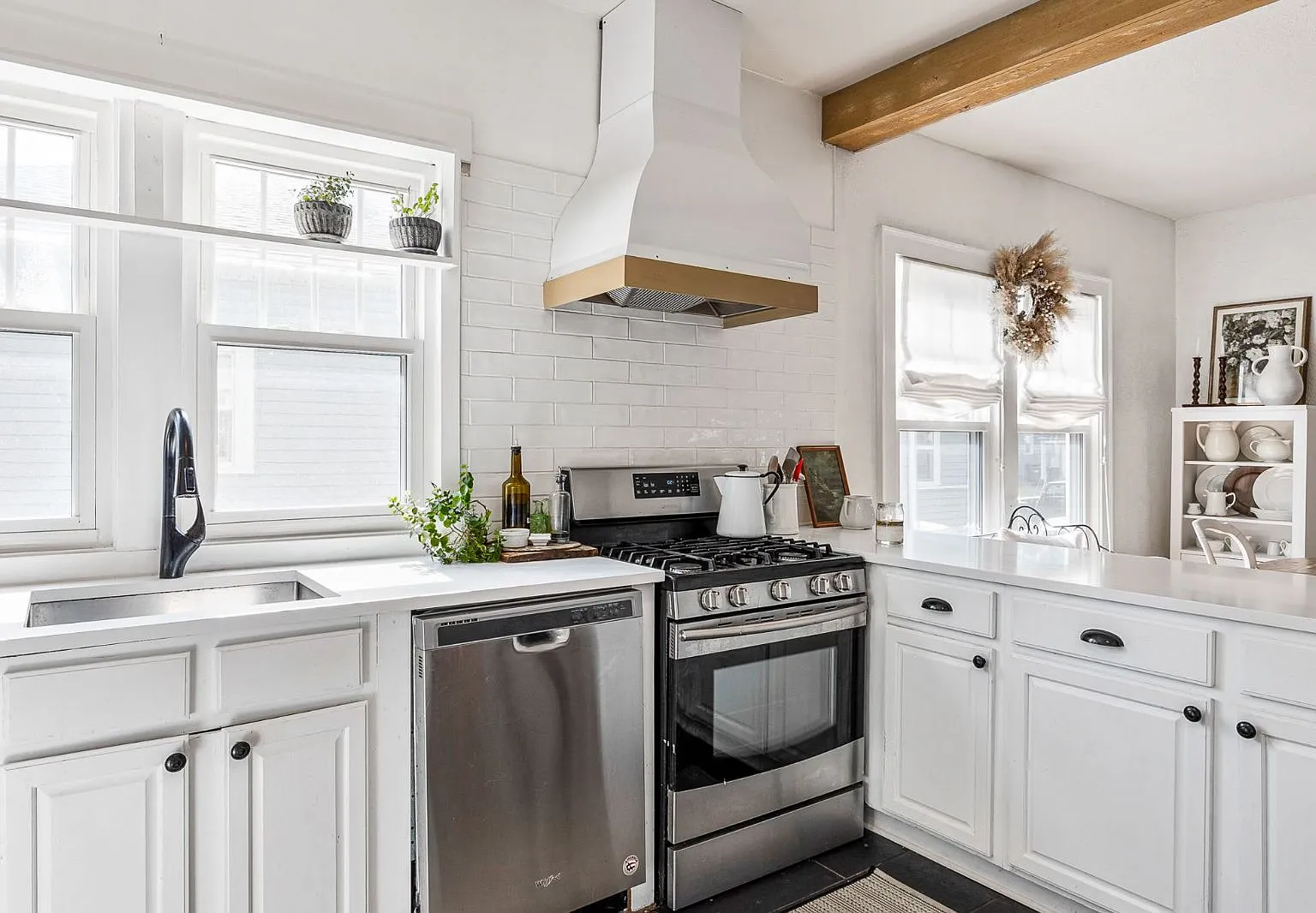 317 Tonti St — Photo 1