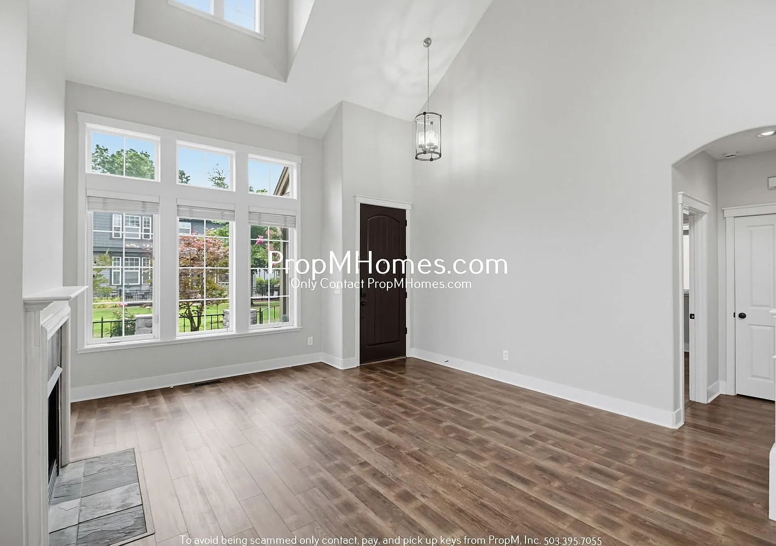 Updated Three Bedroom Home in Villebois - Corner Lot! — Photo 3