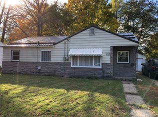 705 Wallace Ave, Kalamazoo, MI