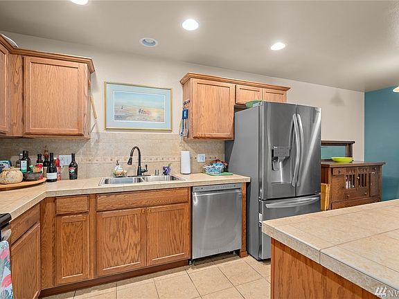5th image of 1413 Evergreen Park Dr SW Unit 104