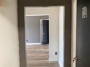 Rustic 2333, Dayton, OH 45406