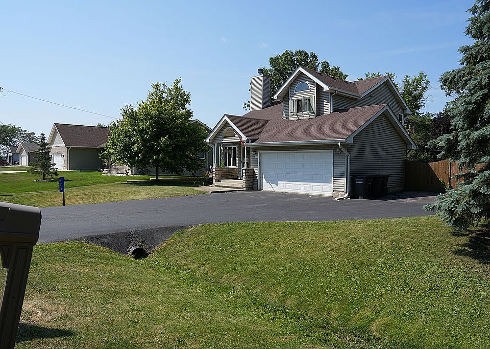 2nd image of 773 N Glenwood Dr