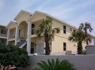 2705 Hill St, New Smyrna Beach, FL 32169