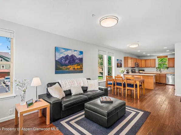 100 Lakeside Dr, Basalt, CO 81621