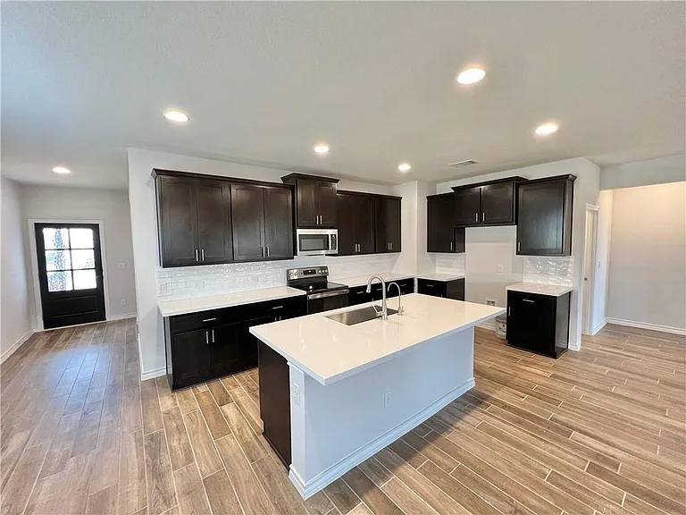 168 Andesite Trl — Photo 6