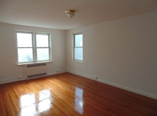 (Undisclosed Address), New Rochelle, NY 10805