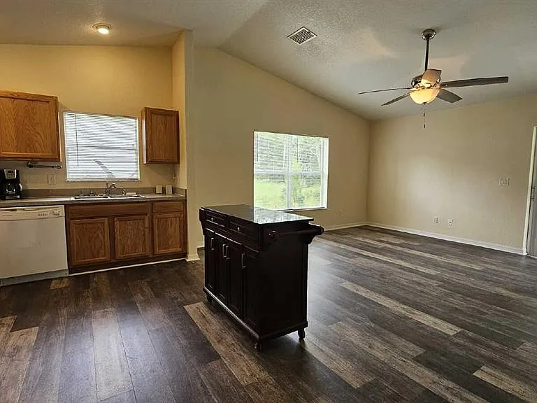 6290 W Oak Park Blvd — Photo 16