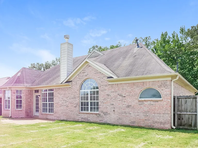 8196 Old Brownsville Rd — Photo 16