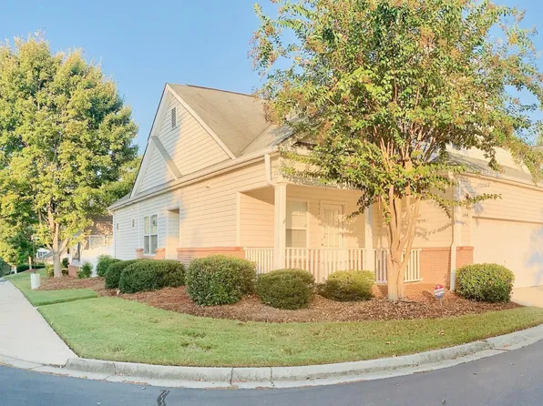144 Swanee Ln, Woodstock, GA 30188