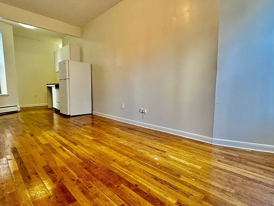 1st image of 606 8th Ave APT 5C