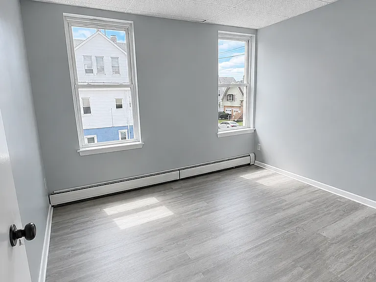 573 Van Houten Ave #3 — Photo 13