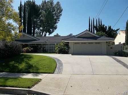 2nd image of 20436 Wells Dr