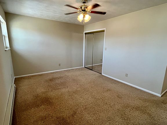 5th image of 900 S 4th Street # First Floor