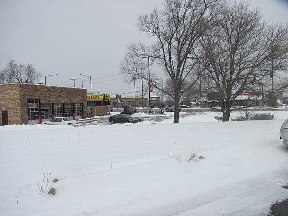 5th image of 1651 Irving Park Rd