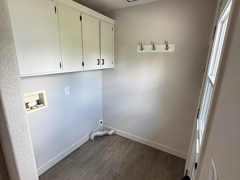 103 N Bunn St — Photo 11