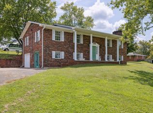 1204 Old Strawberry Plains Pike, Strawberry Plains, TN 37871