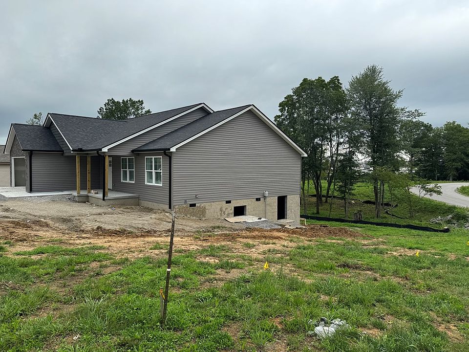 2nd image of 132 Sky View Meadow Dr
