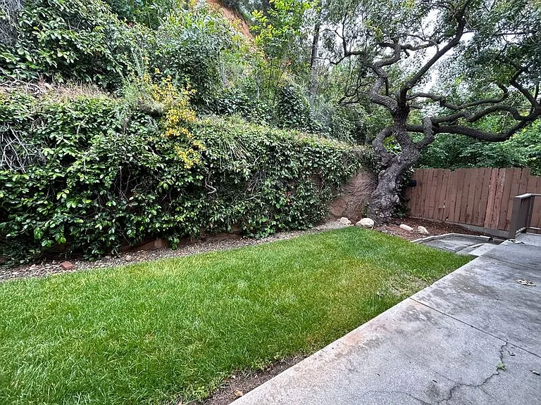 5128 Crown Ave — Photo 16