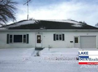 108 N 2nd St, Thornton, IA 50479