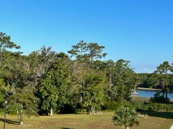 113 Key West Lane, Newport, NC 28570
