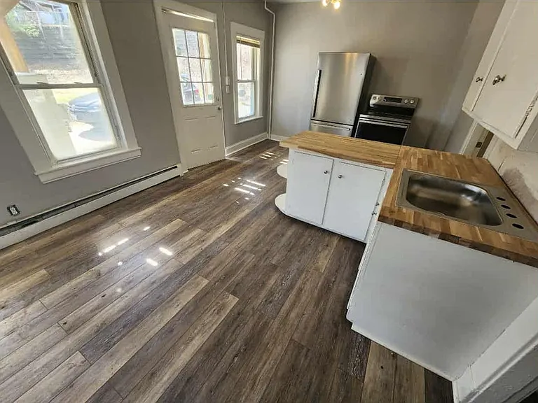 38 Water St — Photo 59