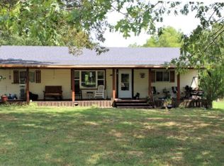 638 Comanche Trl, Sparta, MO 65753