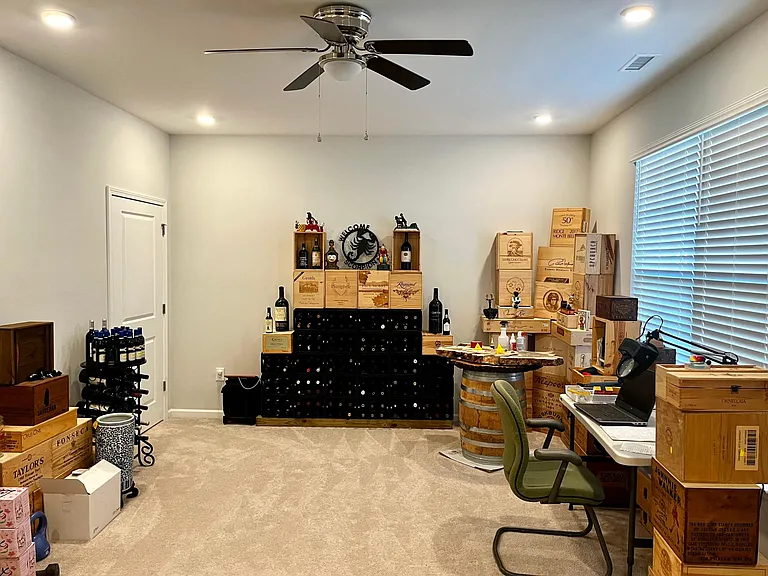 1114 Freeport Dr — Photo 33