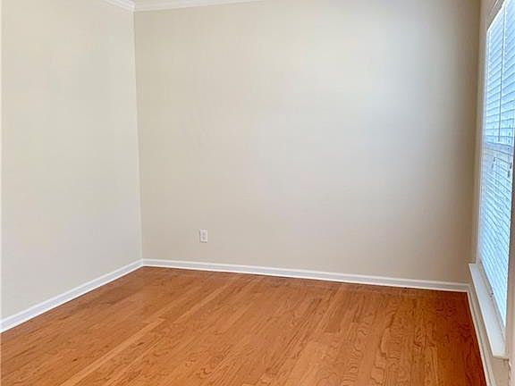 4th image of 2267 Young America Dr