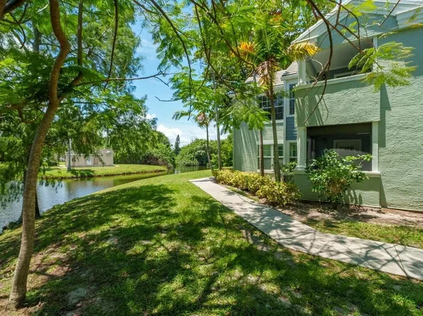 1050 Crystal Way #P, Delray Beach, FL 33444