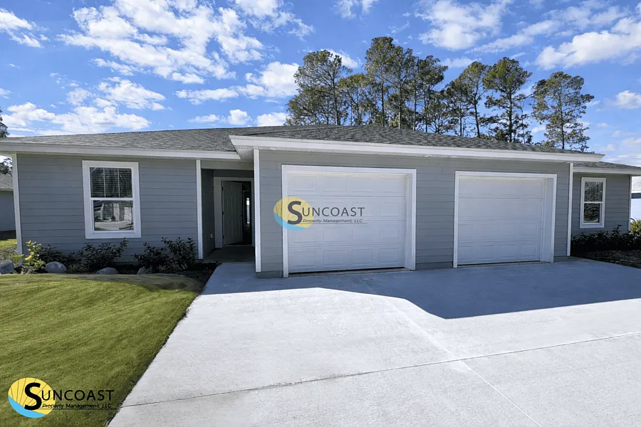 Building Photo - 25 Lloshire Path #A