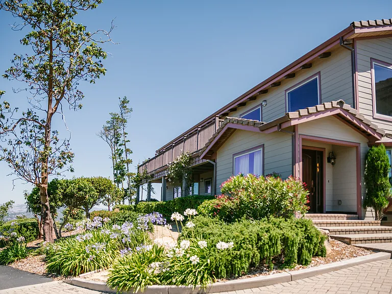 300 Corona Rd — Photo 1