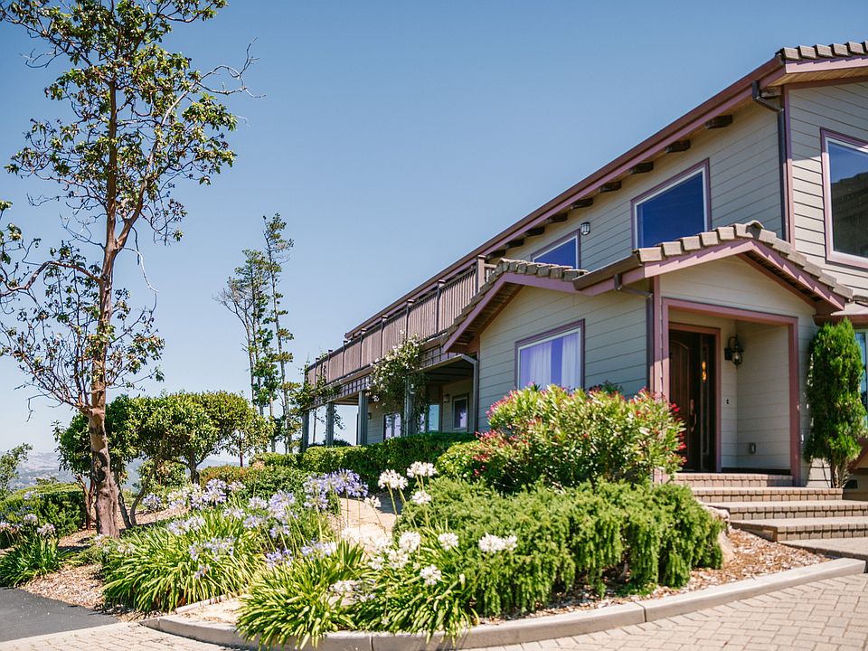 1st image of 300 Corona Rd