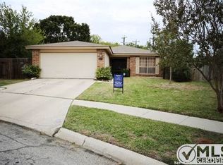 5823 Larkdale Dr, San Antonio, TX 78233